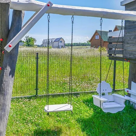 2 Bedroom Gorgeous In Semesterbostad Rewal